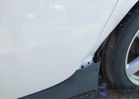 2014 Chevrolet Volt из США, поврежденный, VIN 1G1RE6E49EU152598